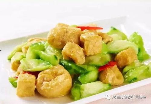 吃瓜丝瓜茄子,吃瓜、丝瓜、茄子，美味与营养共存