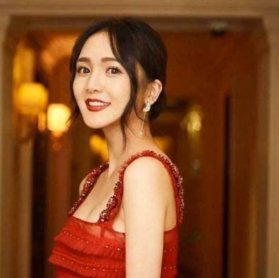 网友吃瓜乌龙时刻,笑料百出，真相难辨