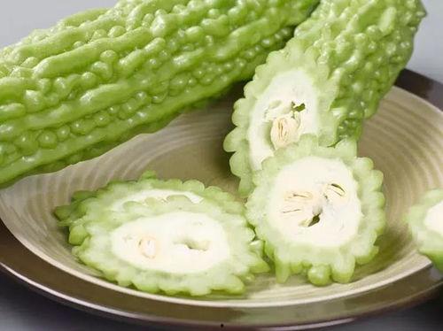 现在厂里吃瓜,揭秘职场八卦背后的真相