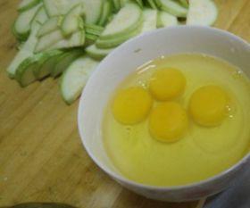 吃葫芦瓜辅食,营养丰富的宝宝美味佳肴  第1张