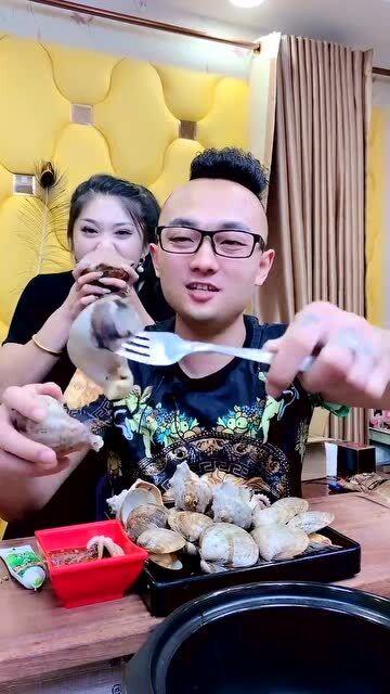 瓜牛哥吃小鱼,瓜牛哥与小鱼的美食奇遇记  第3张