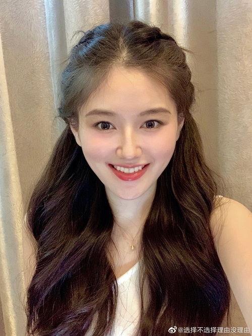 网红视频在线吃瓜,揭秘娱乐圈幕后真相 第1张 网红视频在线吃瓜,揭秘娱乐圈幕后真相 第1张