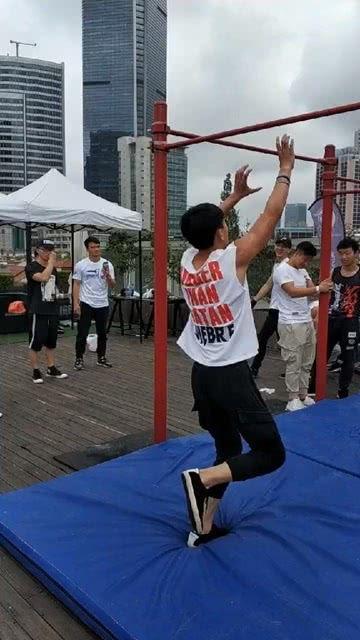 吃瓜群众打球视频下载,一球一世界，下载见证精彩瞬间  第1张