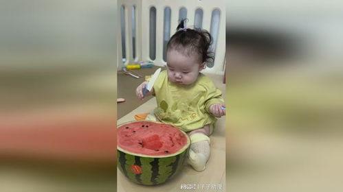 婴儿吃自己的瓜 第3张 婴儿吃自己的瓜 第3张