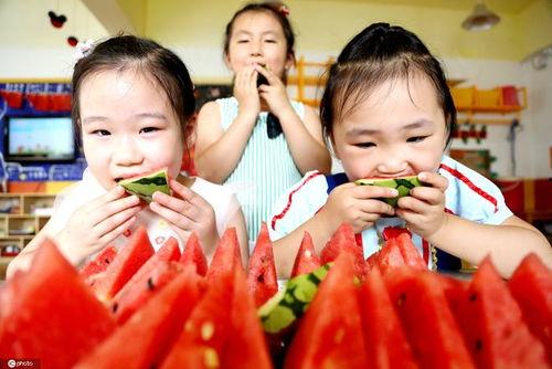 吃瓜又开心,揭秘娱乐圈那些让人捧腹大笑的幕后故事 第2张 吃瓜又开心,揭秘娱乐圈那些让人捧腹大笑的幕后故事 第2张