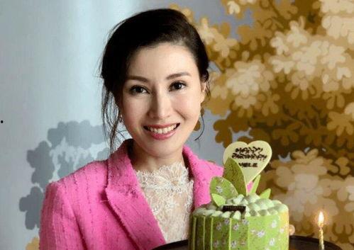 李嘉欣 吃瓜,娱乐圈“吃瓜”风云录 第2张 李嘉欣 吃瓜,娱乐圈“吃瓜”风云录 第2张