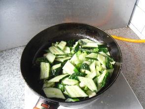 瓜仔吃鸡照片,趣味照片回顾  第3张