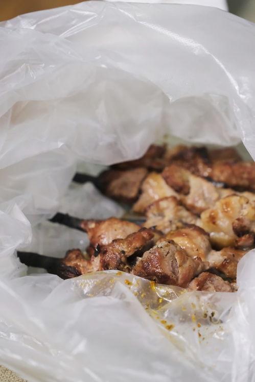 乌鲁木齐吃老汉瓜,老汉瓜的独特风味体验  第2张